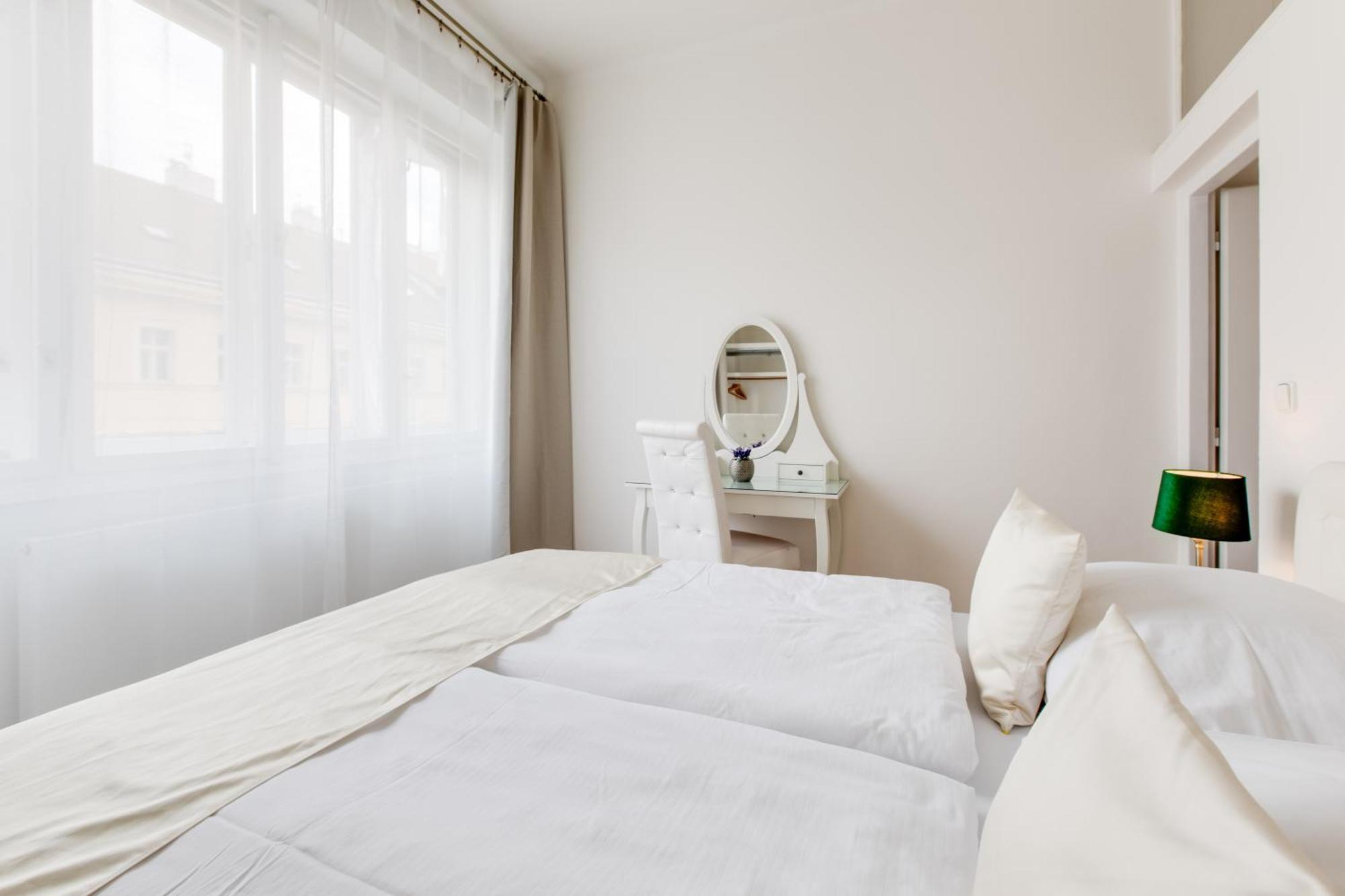 Wenceslas Square Royal Two Bedroom Prague