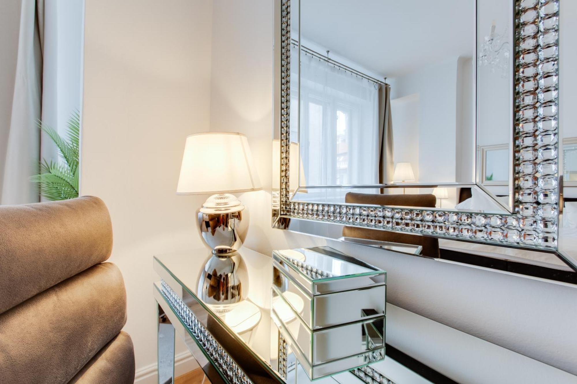 Wenceslas Square Royal Two Bedroom * Prague